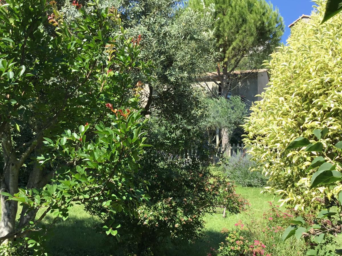 Bed and Breakfast La Cabane De Pepe Emilien Chomérac Exterior foto