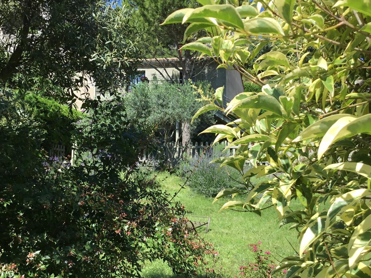 Bed and Breakfast La Cabane De Pepe Emilien Chomérac Exterior foto